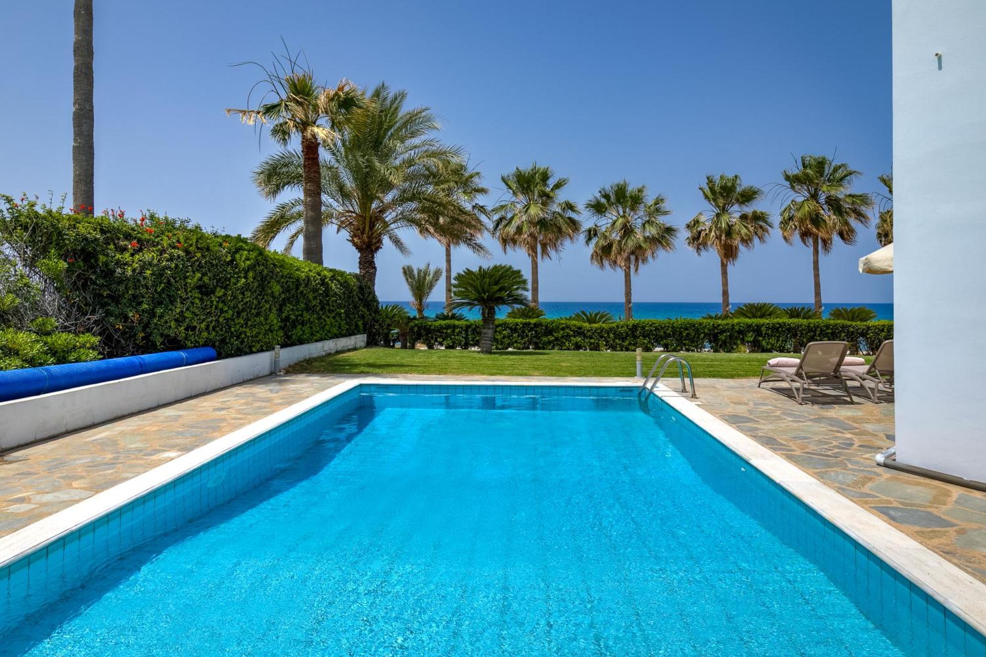 Platzia Beach Villas Paphos Eksteriør bilde